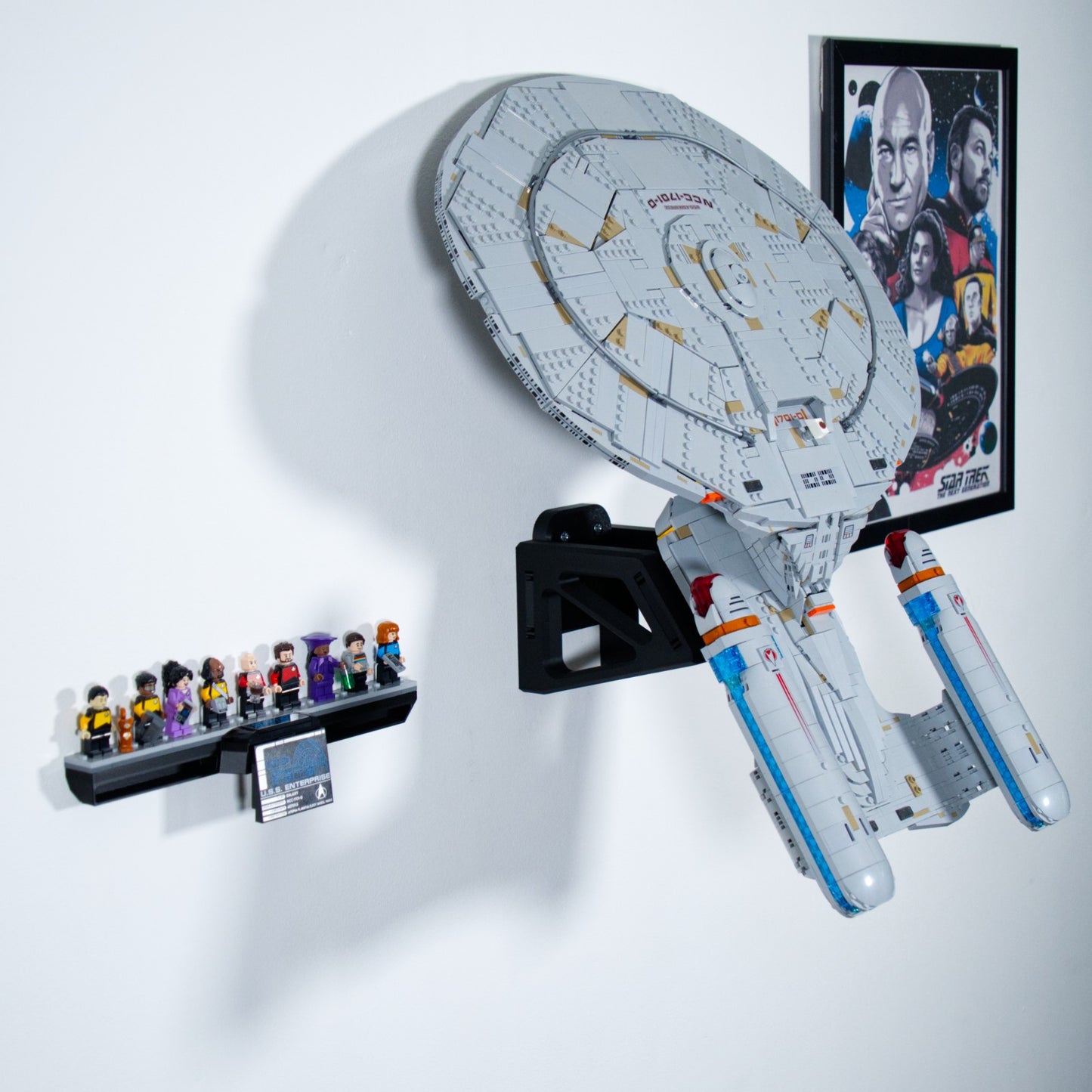 Star Trek: U.S.S. Enterprise NCC-1701-D 10356 - Uchwyt Na Ścianę Na LEGO